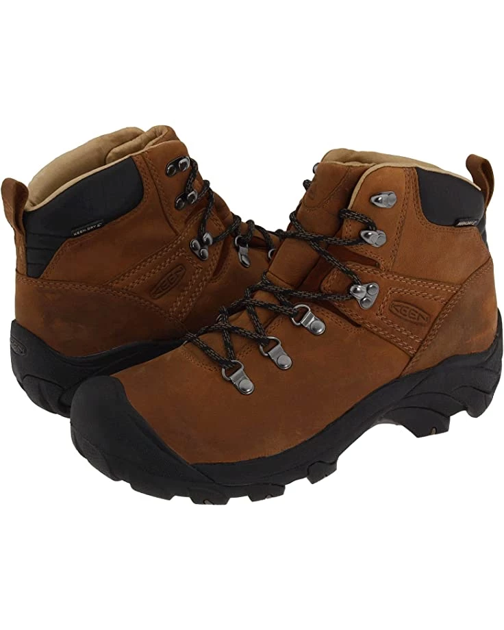 KEEN Pyrenees | Hiking